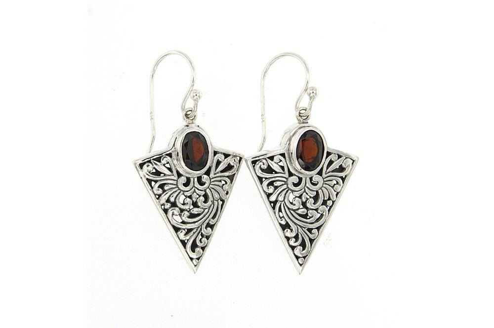 Samuel B EARRING ARROWHEAD EARRINGS Garnet