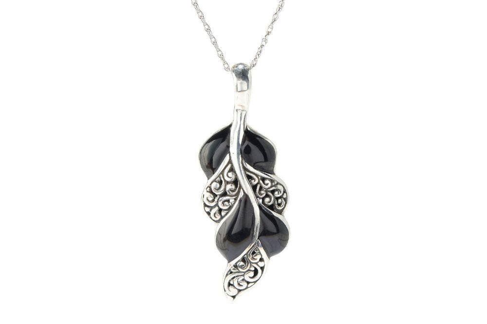 Samuel B PENDANT CASCADA LEAF PENDANT BLACK SHELL