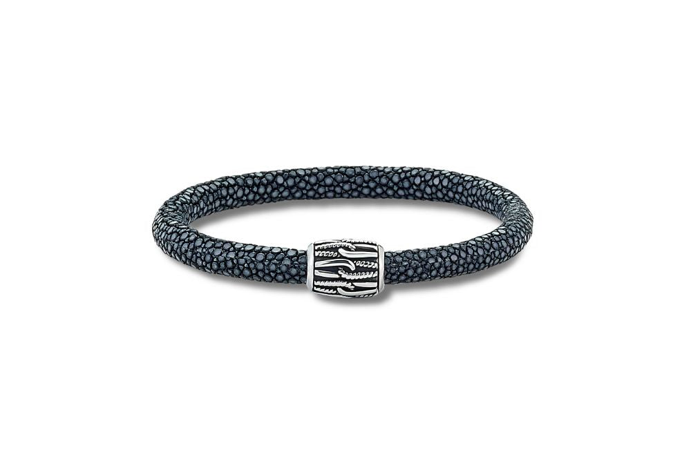 Otota Bracelet- Black Stingray