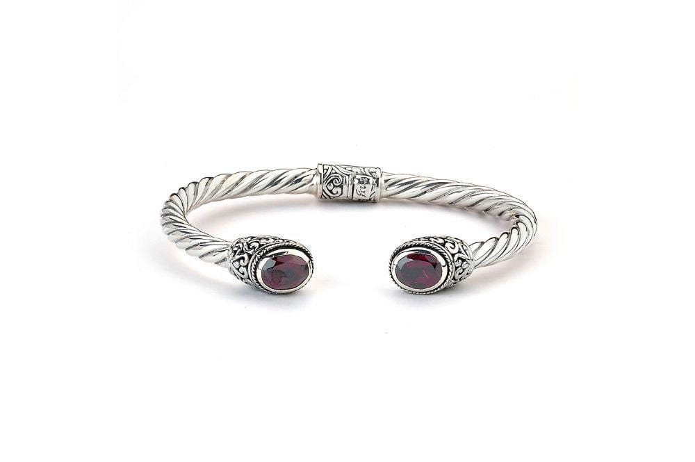 Samuel B. BANGLE Paris Bangle- Garnet Garnet