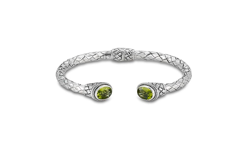 Sanur Bangle- Peridot