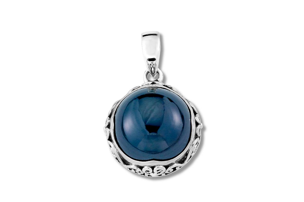 Toba Pendant- Onyx